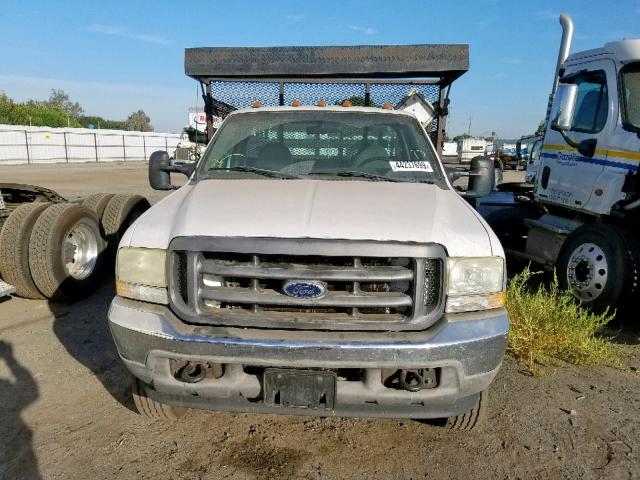 1FDAF56F52ED62581 - 2002 FORD F550 SUPER WHITE photo 9