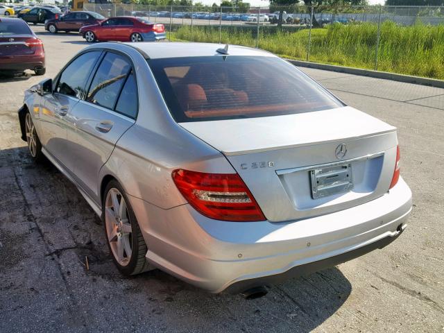 WDDGF4HB8CR197192 - 2012 MERCEDES-BENZ C 250 SILVER photo 3