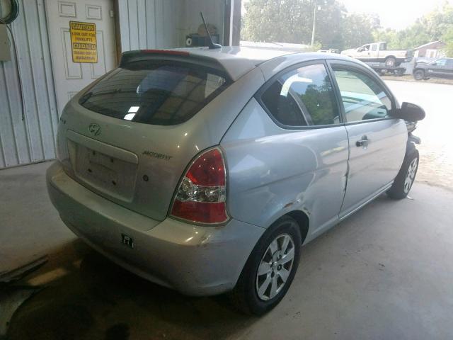 KMHCM36C49U138548 - 2009 HYUNDAI ACCENT GS SILVER photo 4