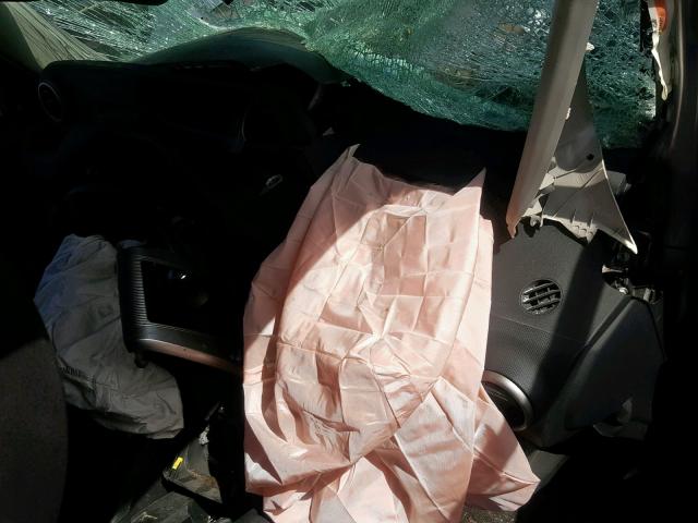 JTLZE4FE0B1127738 - 2011 TOYOTA SCION XB 银色 照片 9