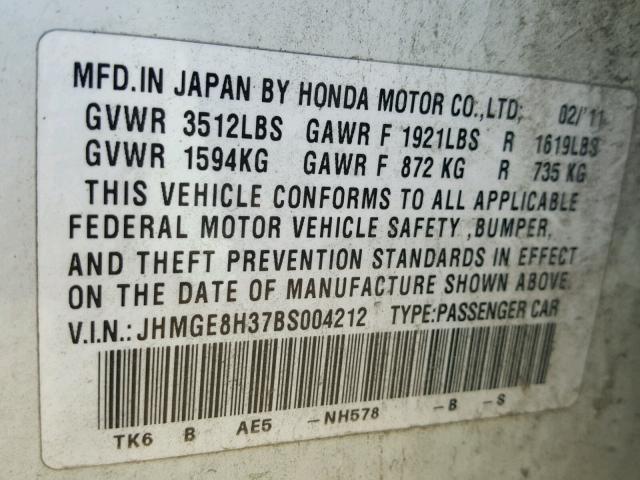 JHMGE8H37BS004212 - 2011 HONDA FIT WHITE photo 10