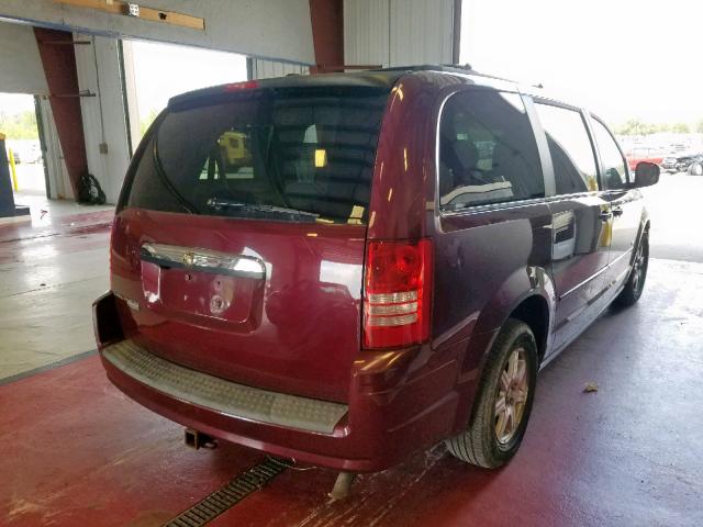 2A8HR54P48R843982 - 2008 CHRYSLER TOWN & COU RED photo 4