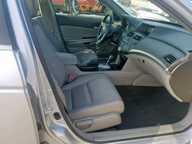 1HGCP26879A102597 - 2009 HONDA ACCORD EXL SILVER photo 5