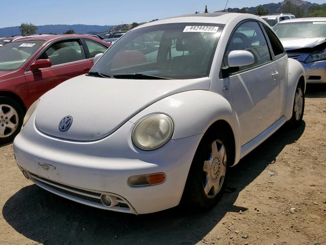 3VWCC21C0YM426611 - 2000 VOLKSWAGEN NEW BEETLE თეთრი ფოტო 2