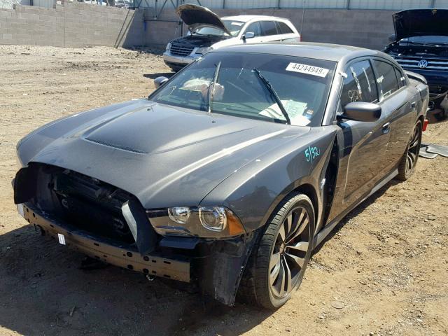 2C3CDXEJ5DH586907 - 2013 DODGE CHARGER SR GRAY photo 2