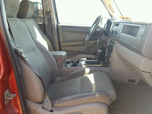 1J8HG48K96C342624 - 2006 JEEP COMMANDER RED photo 5