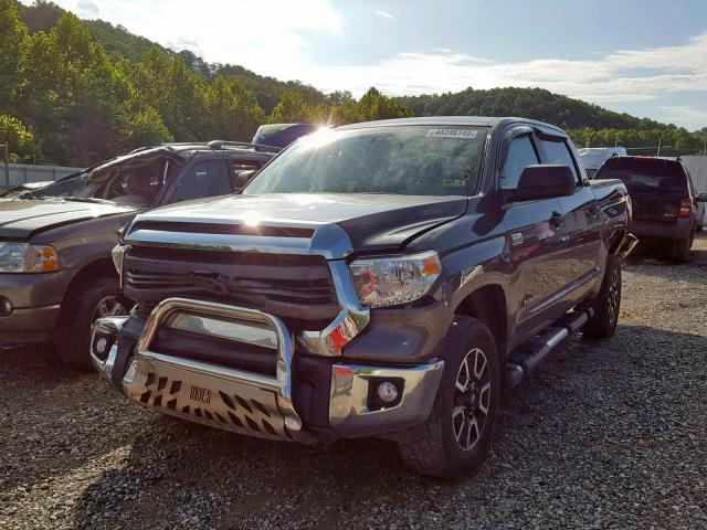 5TFDY5F1XFX445224 - 2015 TOYOTA TUNDRA CRE CHARCOAL photo 2