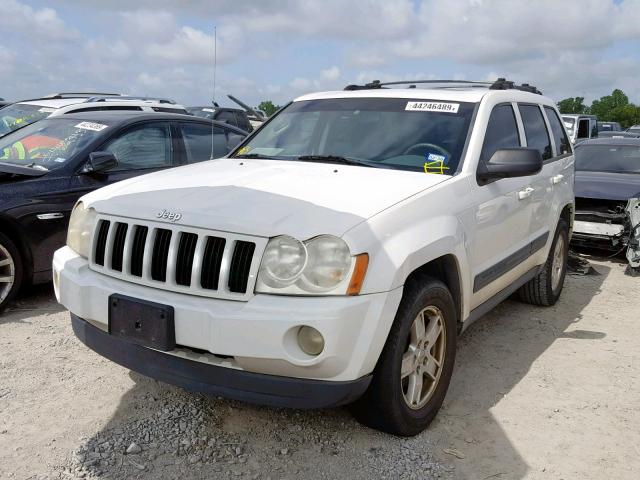 1J4HS48N66C210334 - 2006 JEEP GRAND CHER WHITE photo 2