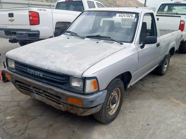 JT4RN81P7K0033714 - 1989 TOYOTA PICKUP 1/2 SILVER photo 2