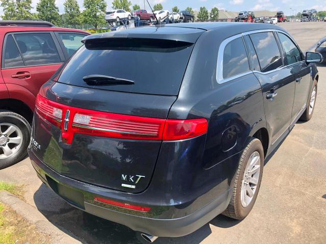 2LMHJ5NK9FBL01039 - 2015 LINCOLN MKT BLACK photo 4