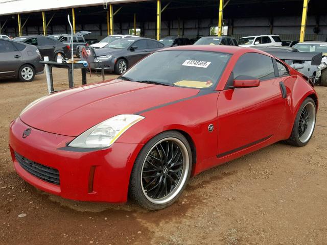 JN1AZ34E25M652381 - 2005 NISSAN 350Z RED photo 2