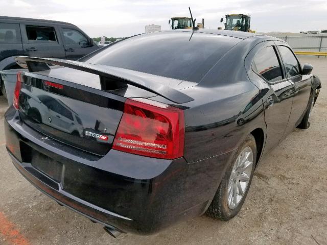 2B3LA73WX8H271160 - 2008 DODGE CHARGER SR BLACK photo 4