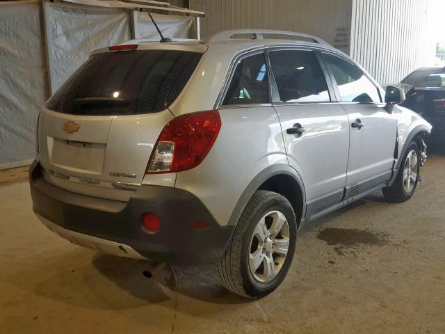 3GNAL2EKXFS505800 - 2015 CHEVROLET CAPTIVA LS 银色 照片 4