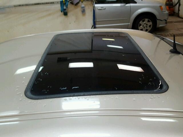 2G2WS522651145818 - 2005 PONTIAC GRAND PRIX Алтын фото 9