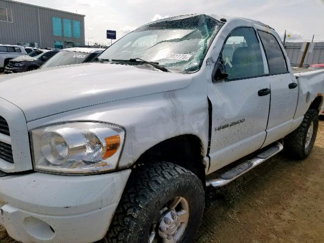 3D7KU28C54G148935 - 2004 DODGE RAM 2500 S თეთრი ფოტო 9
