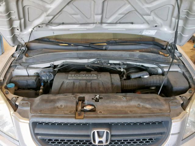 2HKYF18145H572994 - 2005 HONDA PILOT LX GRAY photo 7