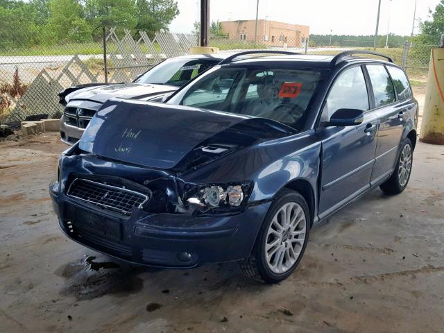 YV1MJ682152067395 - 2005 VOLVO V50 T5 BLUE photo 2