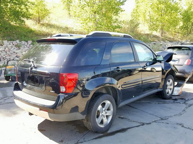 2CKDL73F976101212 - 2007 PONTIAC TORRENT BLACK photo 4