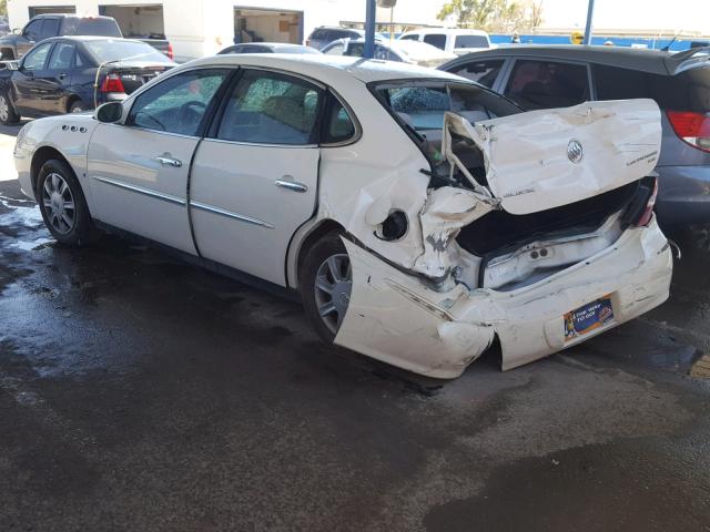 2G4WC582581127066 - 2008 BUICK LACROSSE C WHITE photo 3