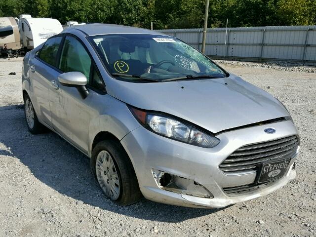 3FADP4AJ0JM104181 - 2018 FORD FIESTA S SILVER photo 1