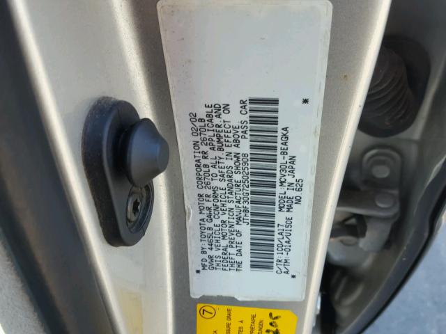 JTHBF30G725025908 - 2002 LEXUS ES 300 SILVER photo 10