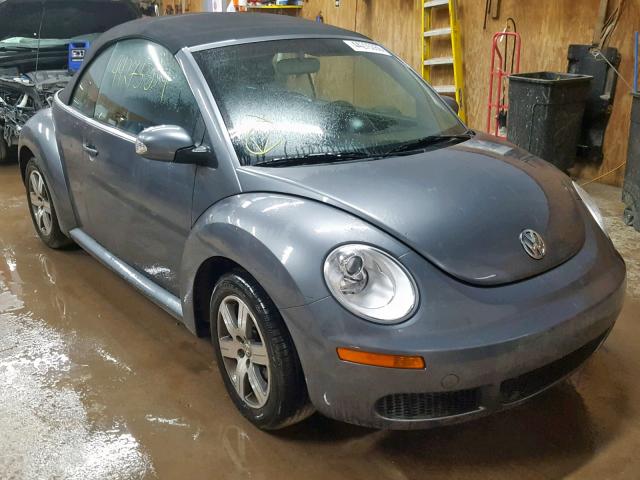 3VWRF31Y76M315456 - 2006 VOLKSWAGEN NEW BEETLE ნაცრისფერი ფოტო 1