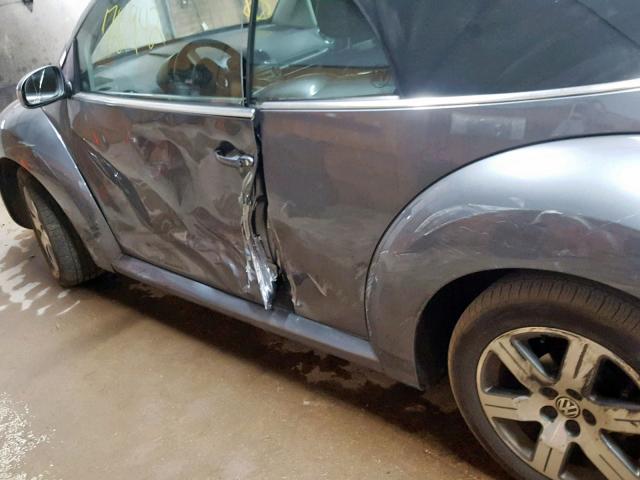 3VWRF31Y76M315456 - 2006 VOLKSWAGEN NEW BEETLE ნაცრისფერი ფოტო 9