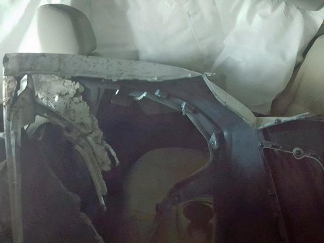 19XFC1F78HE000083 - 2017 HONDA CIVIC EXL თეთრი ფოტო 6