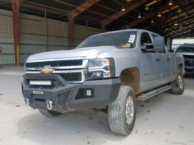 1GC1KXCG3BF117300 - 2011 CHEVROLET SILVERADO SILVER photo 2