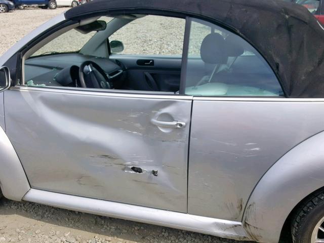 3VWCK21Y53M317830 - 2003 VOLKSWAGEN NEW BEETLE ვერცხლისფერი ფოტო 9