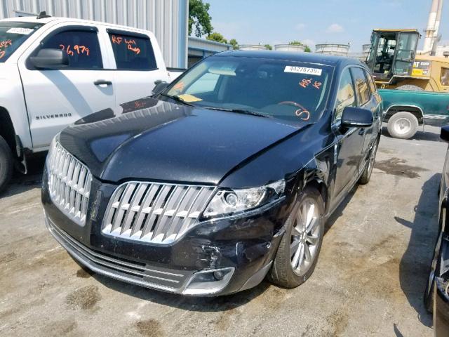 2LMHJ5AT7ABJ08329 - 2010 LINCOLN MKT BLACK photo 2