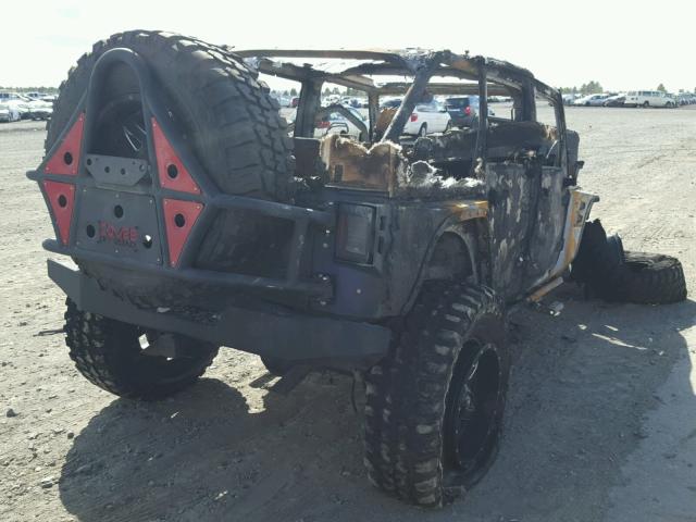 1J4GA39137L161261 - 2007 JEEP WRANGLER X BURN photo 4