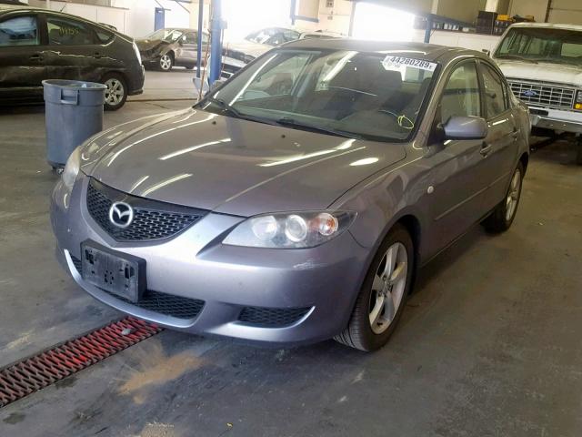 JM1BK12FX51315755 - 2005 MAZDA 3 I GRAY photo 2