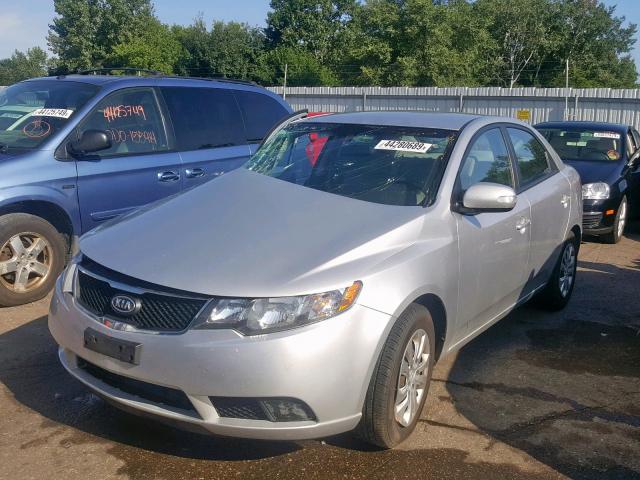 KNAFU4A25A5854599 - 2010 KIA FORTE EX SILVER photo 2