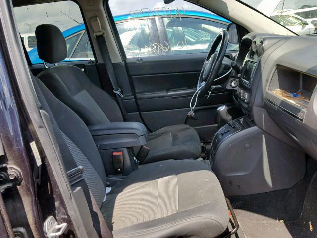 1J4NT1FB5BD137730 - 2011 JEEP COMPASS SP შავი ფოტო 5
