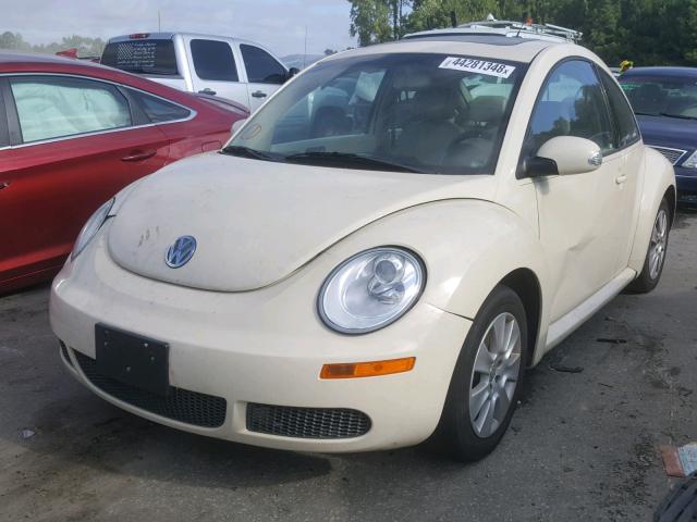 3VWRW31C28M500070 - 2008 VOLKSWAGEN NEW BEETLE CREAM photo 2