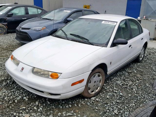 1G8ZH528X1Z314388 - 2001 SATURN SL1 WHITE photo 2