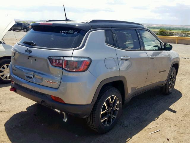 3C4NJDDB6KT744827 - 2019 JEEP COMPASS TR GRAY photo 4