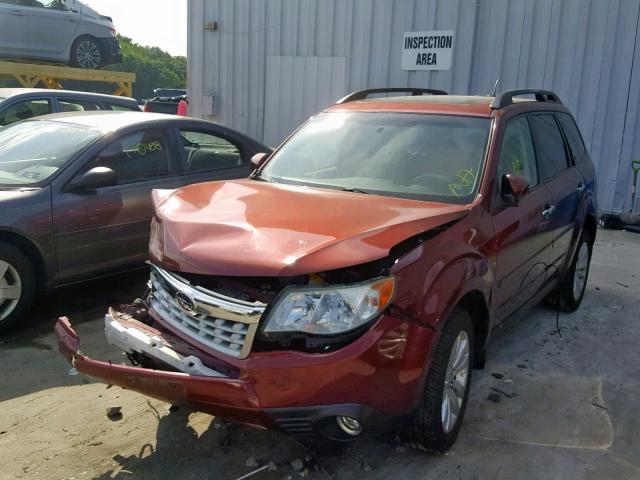 JF2SHAEC9BH777034 - 2011 SUBARU FORESTER L RED photo 2