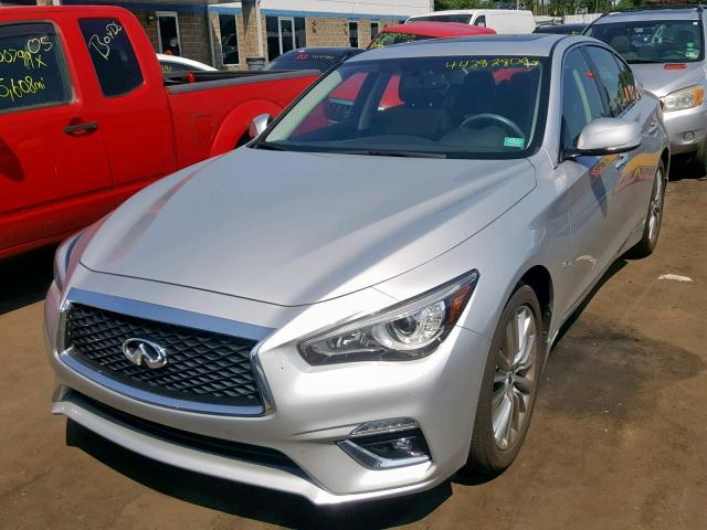 JN1EV7ARXJM431147 - 2018 INFINITI Q50 LUXE SILVER photo 2