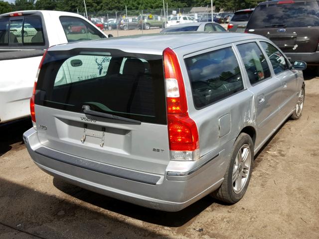 YV1SW592362577542 - 2006 VOLVO V70 2.5T SILVER photo 4