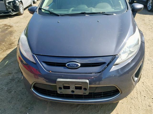 3FADP4EJ6CM110189 - 2012 FORD FIESTA SE GRAY photo 9