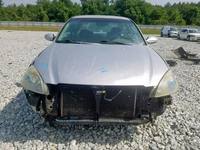 1N4AL11D03C342446 - 2003 NISSAN ALTIMA BAS SILVER photo 9