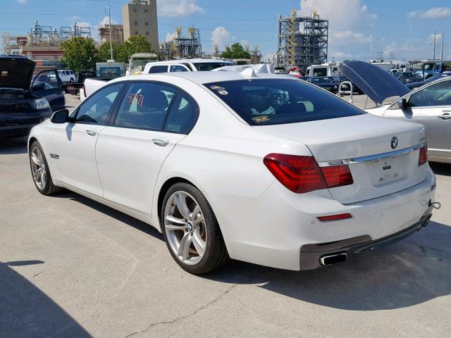 WBAYE4C5XFD947256 - 2015 BMW 740 LI WHITE photo 3