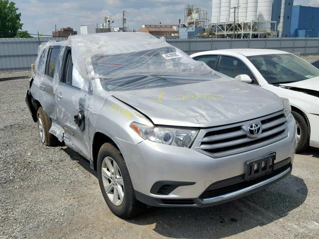 5TDBK3EH1DS228174 - 2013 TOYOTA HIGHLANDER SILVER photo 1