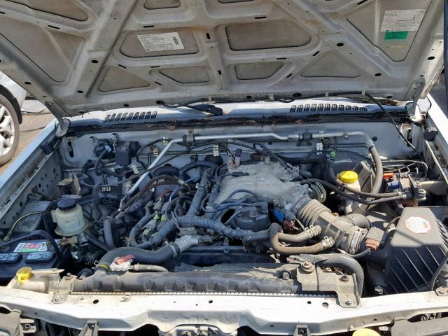 5N1ED28TX1C592345 - 2001 NISSAN XTERRA XE SILVER photo 7