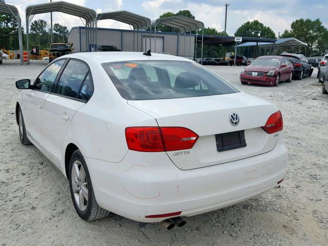 3VW3L7AJ4BM090576 - 2011 VOLKSWAGEN JETTA TDI WHITE photo 3