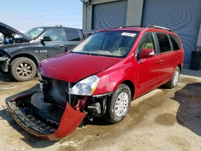 KNDMG4C75C6446594 - 2012 KIA SEDONA LX RED photo 2