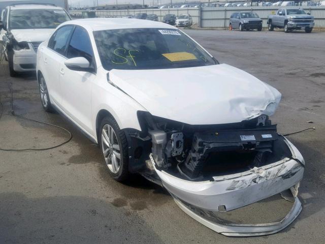 3VW4S7AJ6EM213614 - 2014 VOLKSWAGEN JETTA GLI WHITE photo 1