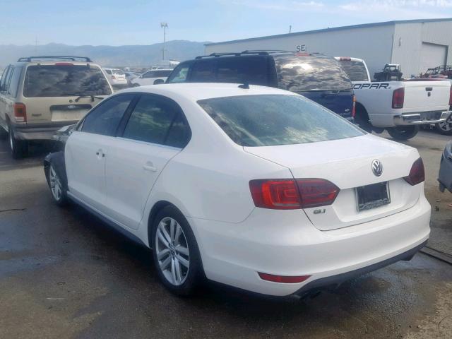 3VW4S7AJ6EM213614 - 2014 VOLKSWAGEN JETTA GLI WHITE photo 3